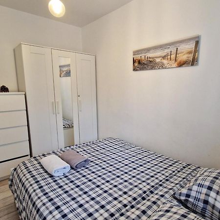 Krolewska Centrum Apartament 4X 华沙 外观 照片